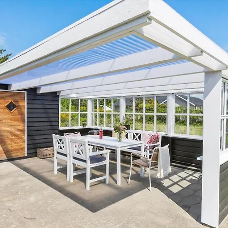 Bl1548-blokhus-paa-bakken-10 *