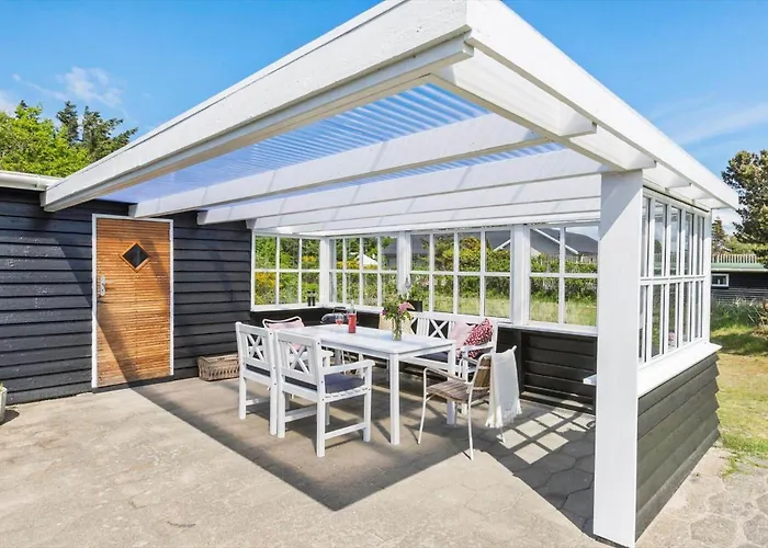 Bl1548-blokhus-paa-bakken-10 *